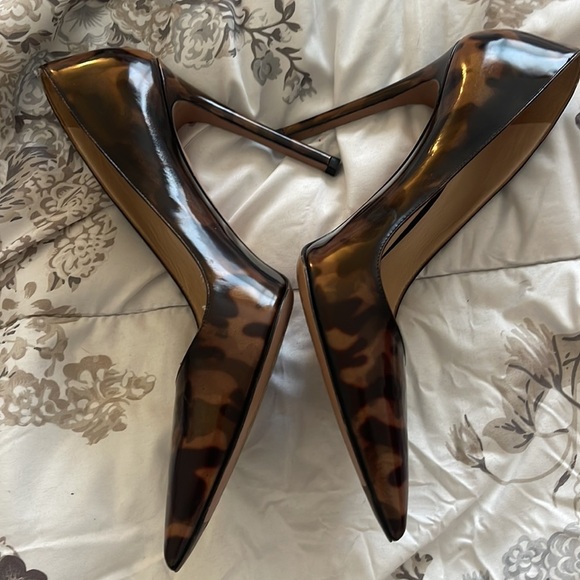 Prada Patent Leather Printed Pumps
Size: 9.5 | IT 39.5 - Picture 4 of 4